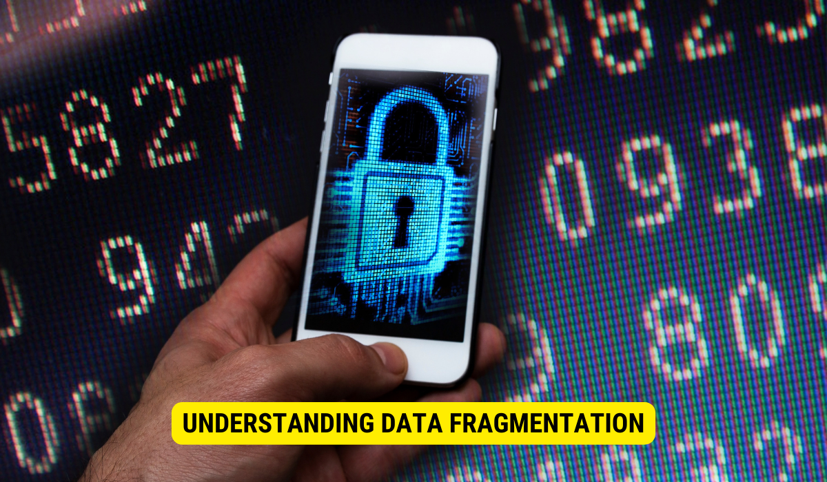 What is data fragmentation and its types?